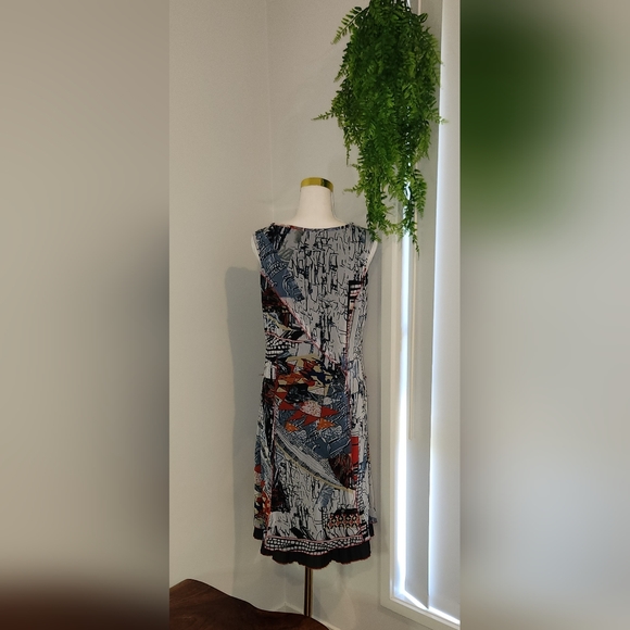 Whispers Sleevless Midi Dress Abstract Design White Black and Red Size L - Picture 3 of 7